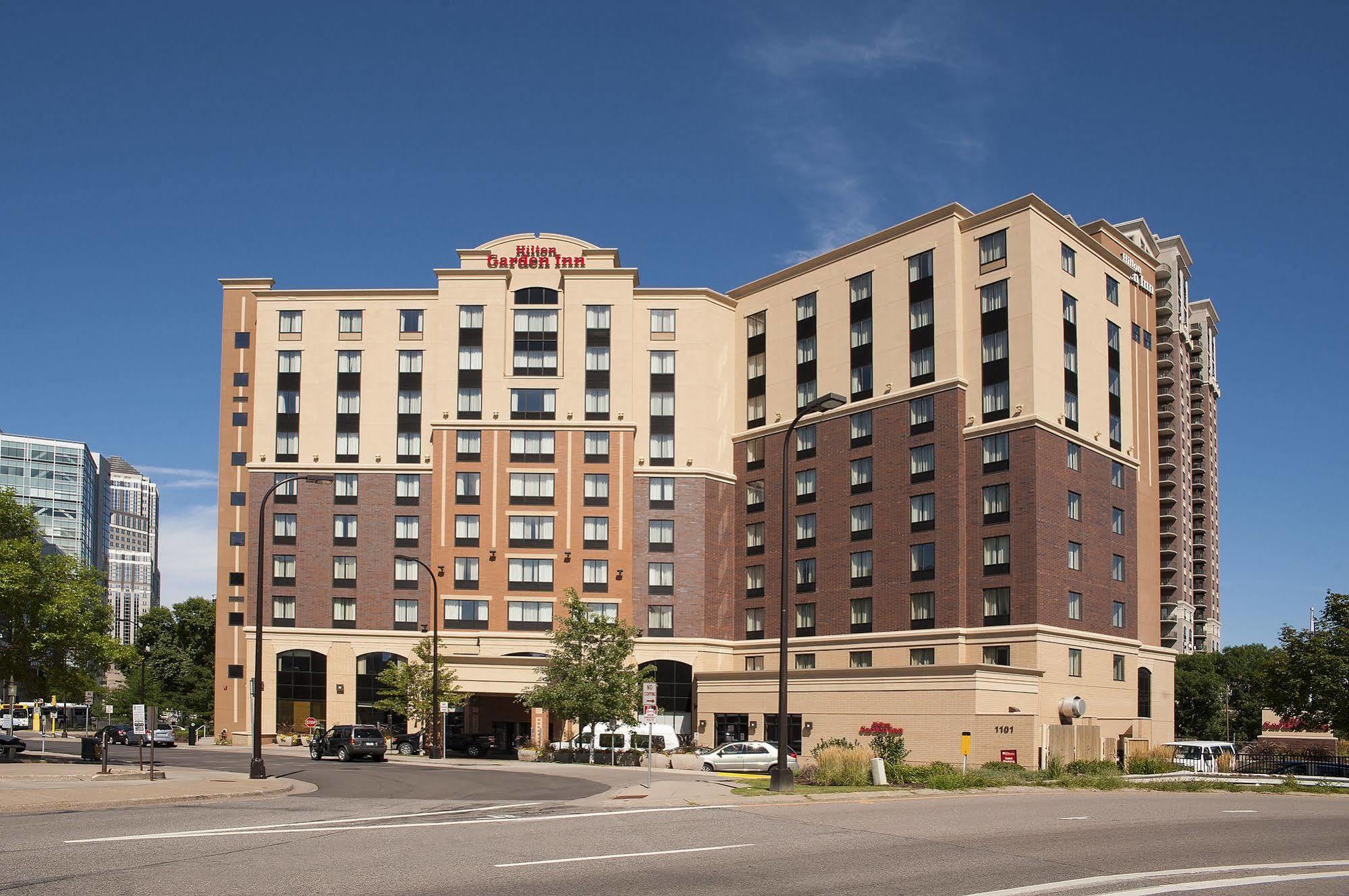 Hilton Garden Inn Minneapolis Downtown מראה חיצוני תמונה